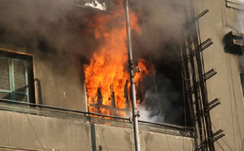 حرق منازل جماعة الإخوان المسلمين بقرية أبو جرج ببني مزار