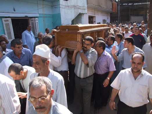  سوهاج تستعد لاستقبال جثمان الشهيد توماس قصدي شهيد تفجير مديرية أمن القاهرة بالحزن