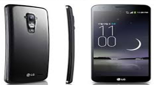 “اتصالات” تقدم لعملائها هاتف LG G Flex المرن