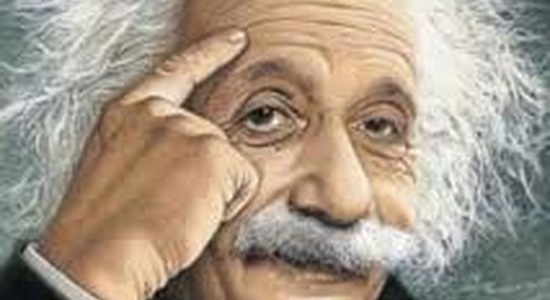 ألبرت أينشتاين.. أبو النسبية
