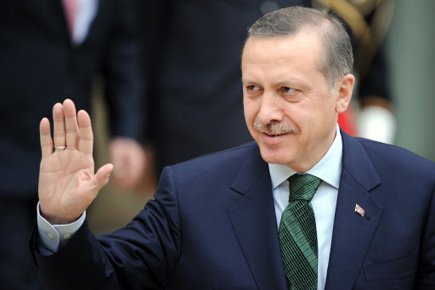 أردوغان يرسل مساعدات عاجلة إلى غزة
