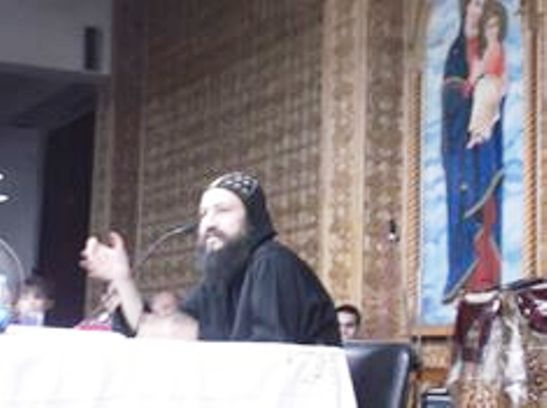 أسقف السويس: إنشاء مجلس من كهنة الايباراشية لحل الخلافات الأسرية