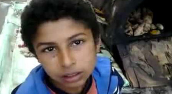 الطفل عمر بائع البطاطا الذي مات في أحداث السفارة الأميريكية