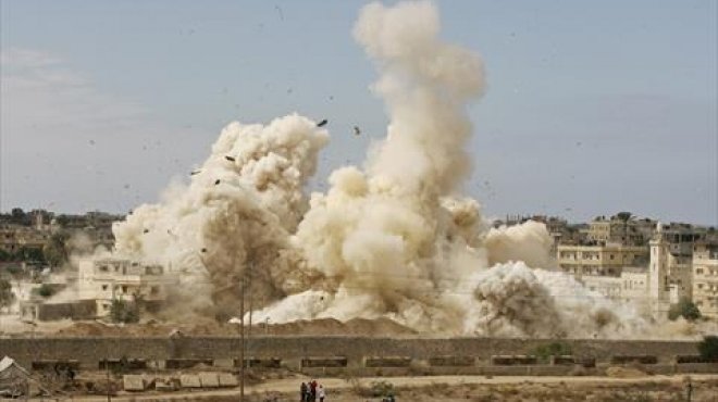 الجيش يواصل تفجير المنازل على الحدود بعد إخلائها «أ. ب»