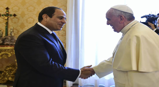 السيسي يلتقي نظيره الإيطالي والبابا فرنسيس