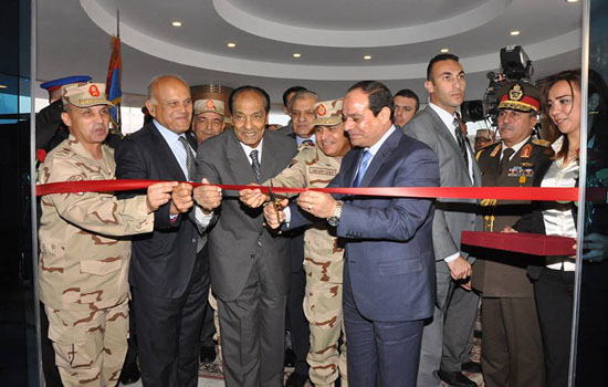 مجدي يعقوب يشارك الرئيس بافتتاح 21 مشروع من تنفيذ القوات المسلحة
