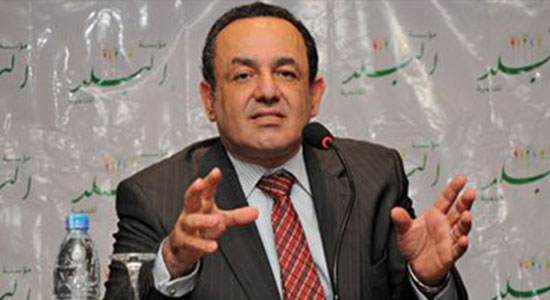 د. عمرو الشوبكى 