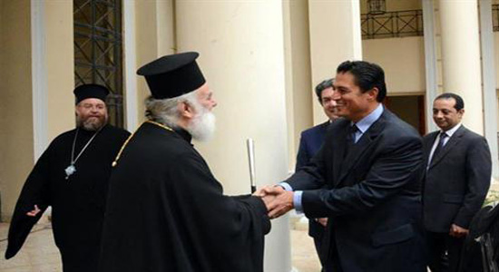 محافظ الإسكندرية يزور بطريركية الروم الأرثوذكس