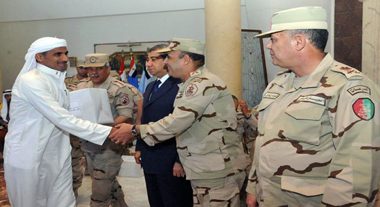 الجيش يكرم عواقل جنوب سيناء لدورهم الوطني