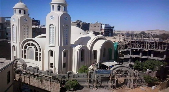 الإنتهاء من سور كنيسة شهداء
