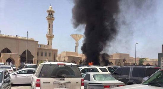 انفجار قرب مسجد للشيعة بالسعودية