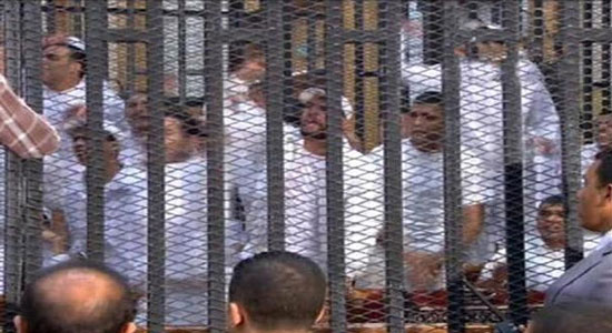 الجنايات تقضي بإعدام 11 من متهمي مذبحة بورسعيد والسجن المشدد لآخرين