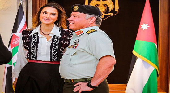 الملكة رانيا تهنئ العاهل الأردني بزواجهما