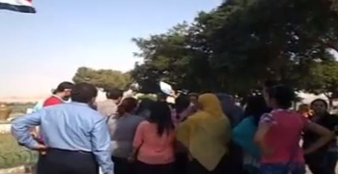  تظاهر مدرسي التربية الفنية بالمنيا بسبب نقل 700 مدرس لاماكن نائية