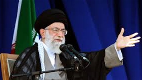 المرشد الأعلى للثورة الإسلامية في إيران على خامنئي