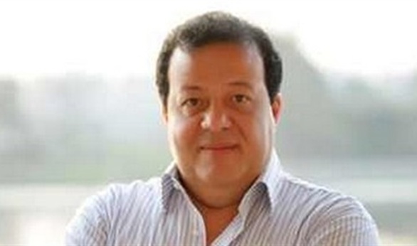 الدكتور عاطف عبد اللطيف عضو جمعيتي مستثمري جنوب سيناء