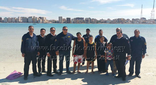 الحماية المدنية تنقذ 4 أطفال من الغرق بشواطئ مطروح