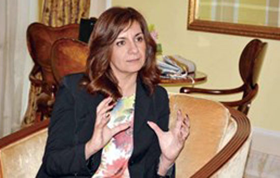 السفيرة نبيلة مكرم، وزير الدولة للهجرة وشؤون المصريين في الخارج