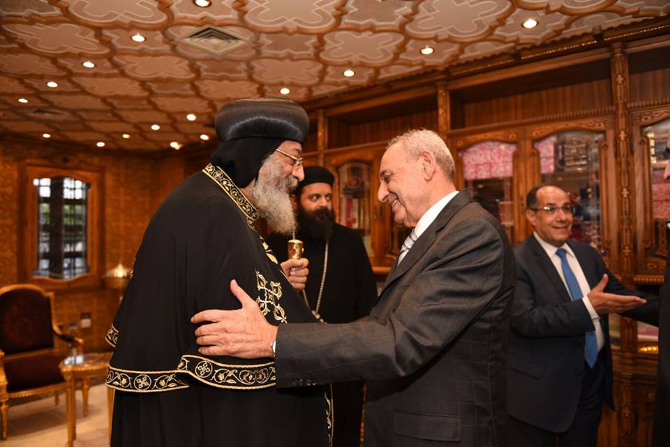 البابا ورئيس الوفد اللبناني