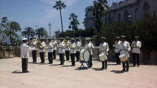 بالصور.. القوات البحرية والجوية والموسيقى العسكرية تشارك باحتفالات تحرير سيناء