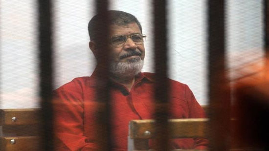 الحكم على مرسي 18 يونيو وإحالة أوراق 6 متهمين إلى المفتي في 