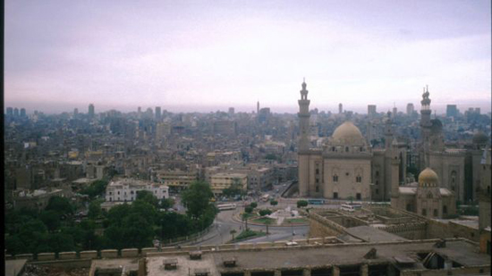  الفاينانشيال تايمز: الاستثمار العقاري الحل الأمن للمصريين الأن 