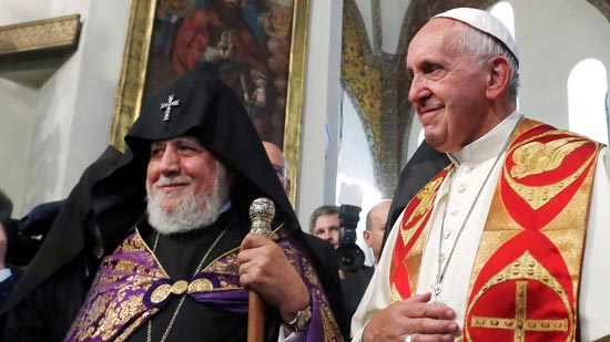 الفاتيكان يعترف مجددًا بالإبادة التركية للأرمن