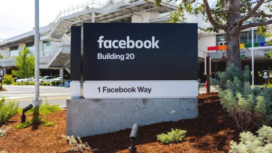 فيسبوك تطلق خدمة وصول الإنترنت للأماكن النائية بالعالم