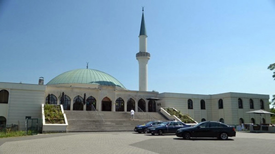 المركز الاسلامى بالنمسا يمنع الدعاء على اليهود والنصارى 