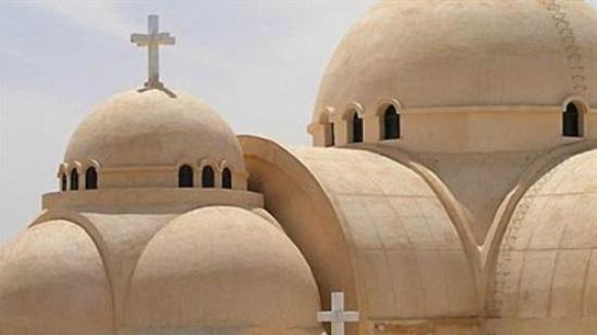 المصرية لحقوق الإنسان تصدر تقريرا بشأن قانون بناء الكنائس