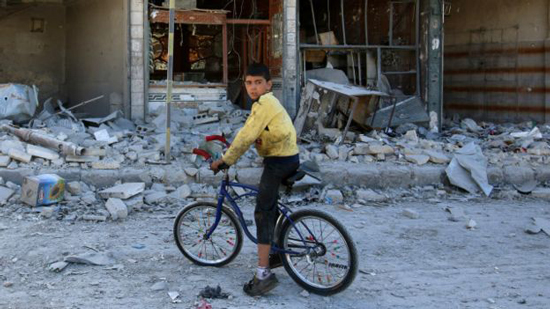 الفايننشال تايمز: سكان حلب يعيشوا بأقل من دولار واحد لليوم 