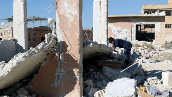 الحرب في سوريا: استهداف مدرسة إدلب 