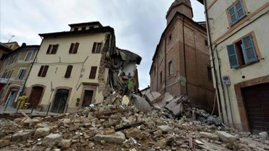 عاجل..زلزال يضرب إيطاليا بقوة 6.6 درجة