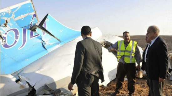 الأنبا أبولو يقترح استضافة أسر ضحايا الطائرة الروسية في مصر