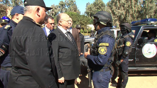 مدير أمن القاهرة يتفقد قوات الشرطة