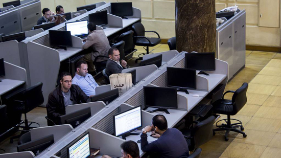 الأسهم القيادية تهبط ببورصة مصر بعد صعود 12 جلسة متتالية