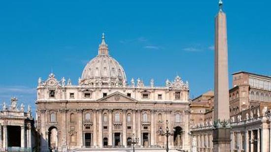 في مثل هذا اليوم..إفتتاح كاتدرائية القديس بطرس رسميًا في الفاتيكان