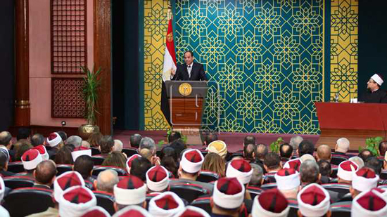 السيسي يشهد احتفال مصر بذكرى «المولد النبوي» غدًا.. ويُكرم 8 علماء