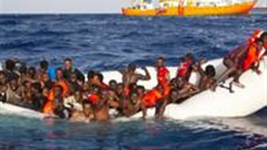 «الشرطة الأوروبية» تحقق فى غرق مركب مهاجرين انطلق من مصر