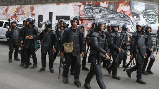  الأمن يمنع دخول الصحفيين غير النقابيين لمقر النقابة تزامنًا مع المظاهرات