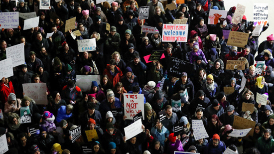 احتجاجات في الولايات المتحدة ضد قرارات ترامب بخصوص الهجرة