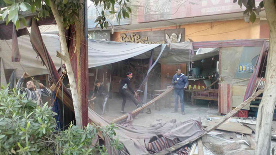  بالصور ..بعد حملة الأقباط متحدون: إغلاق 36 مقهى مخالف بمدينة المنيا