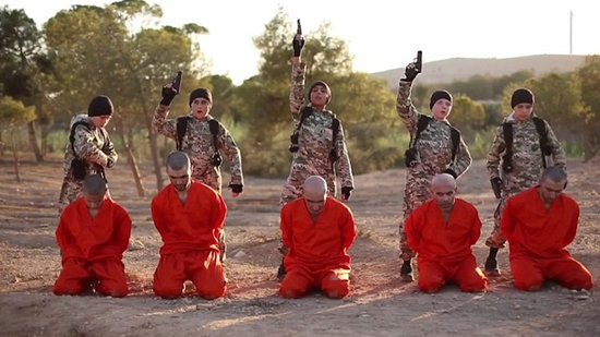 مرصد الإفتاء : داعش يجبر الأطفال والمعاقين على تنفيذ عمليات انتحارية بالعراق