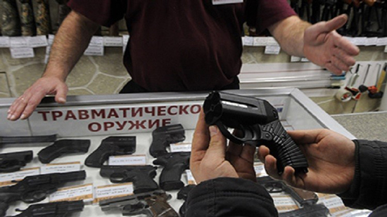روسيا تستأنف توريد المسدسات إلى الشرطة الأمريكية