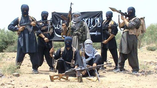 الإفتاء: تنظيم القاعدة يستغل التركيز على داعش لتقوية صفوفه