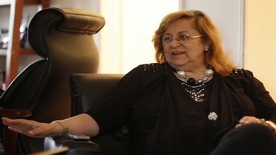نائبة تكشف عن موعد هبوط الدولار أمام الجنيه المصري