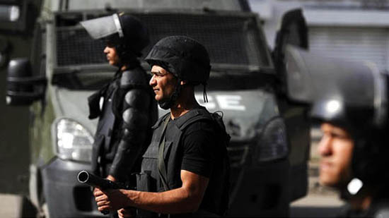 معتز عبد الفتاح : ضابط الشرطة في مصر مسؤول عن تأمين 2200 شخص 