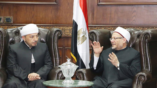  المفتي لوفد إسلامي عراقي: مصر نجحت في التصدي للإرهاب عسكريًا وفكريًا