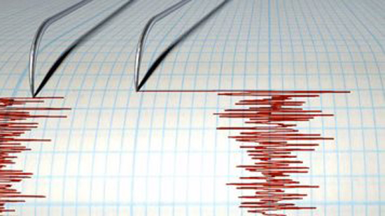 زلزال بقوة 5.7 درجة على مقياس ريختر يضرب وسط تشيلى