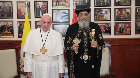 البابا فرنسيس الأول مع البابا تواضروس الثاني